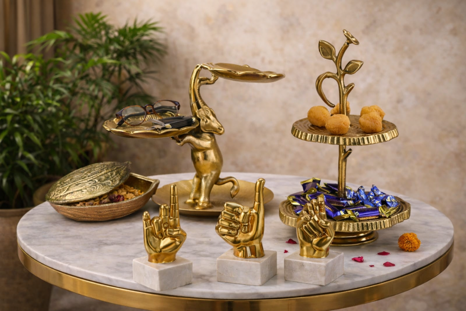 Hotel and restaurant metal decor